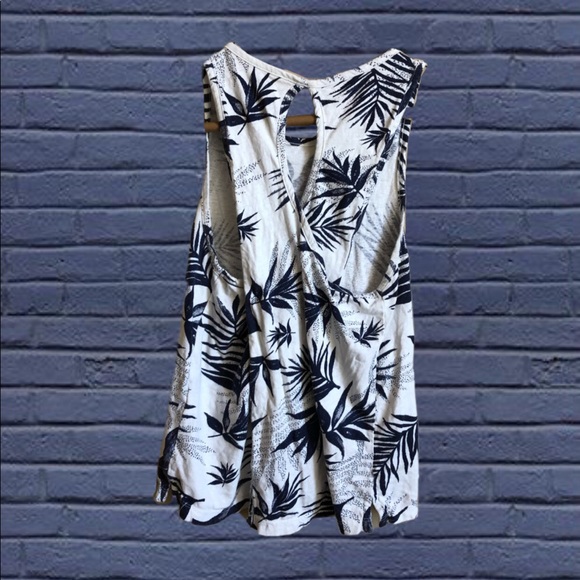 roxy criss cross tank - Picture 2 of 2